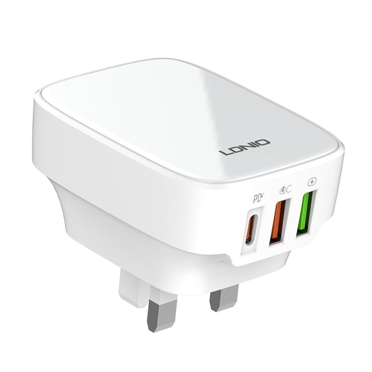 LDNIO Q334 32W Type-C + Dual USB Port Charger with 1m USB-C / Type-C to USB-C / Type-C Data Cable, Plug Type:UK Plug(White) - USB Charger by LDNIO | Online Shopping UK | buy2fix